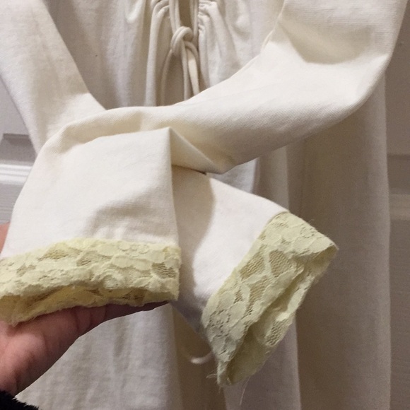 ZhenNymph Nienna Lace Up Hooded Mini Dress - Picture 5 of 13